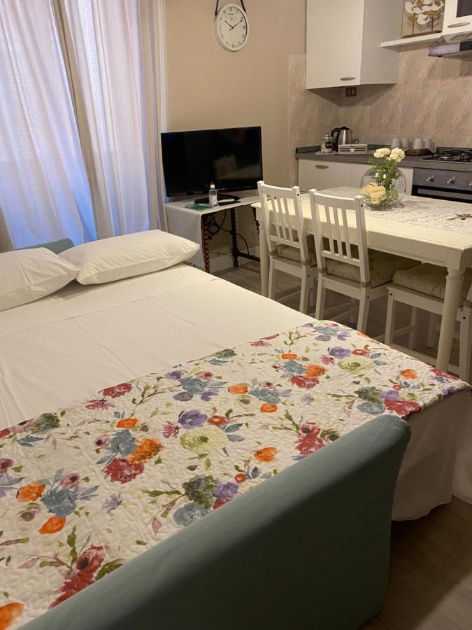 Violetta Maison, Elegante E Romantica A Salo' Διαμέρισμα Εξωτερικό φωτογραφία
