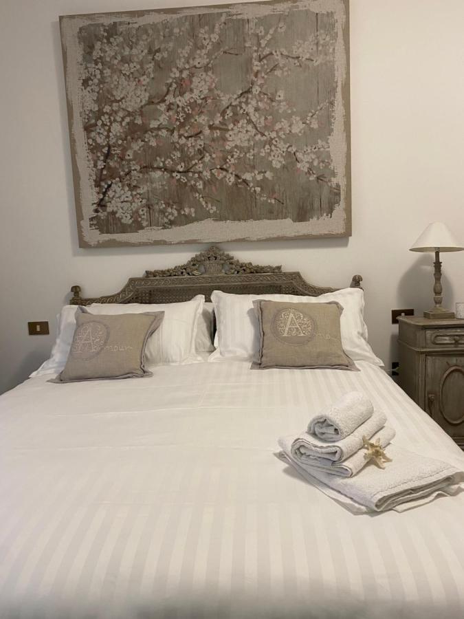 Violetta Maison, Elegante E Romantica A Salo' Διαμέρισμα Εξωτερικό φωτογραφία